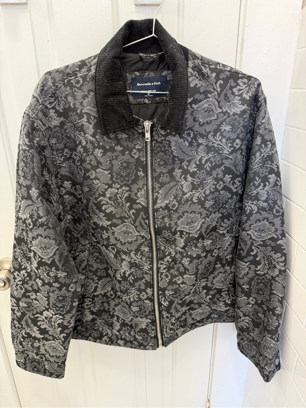Abercrombie & Fitch Black Floral Jacquard Bomber Jacket